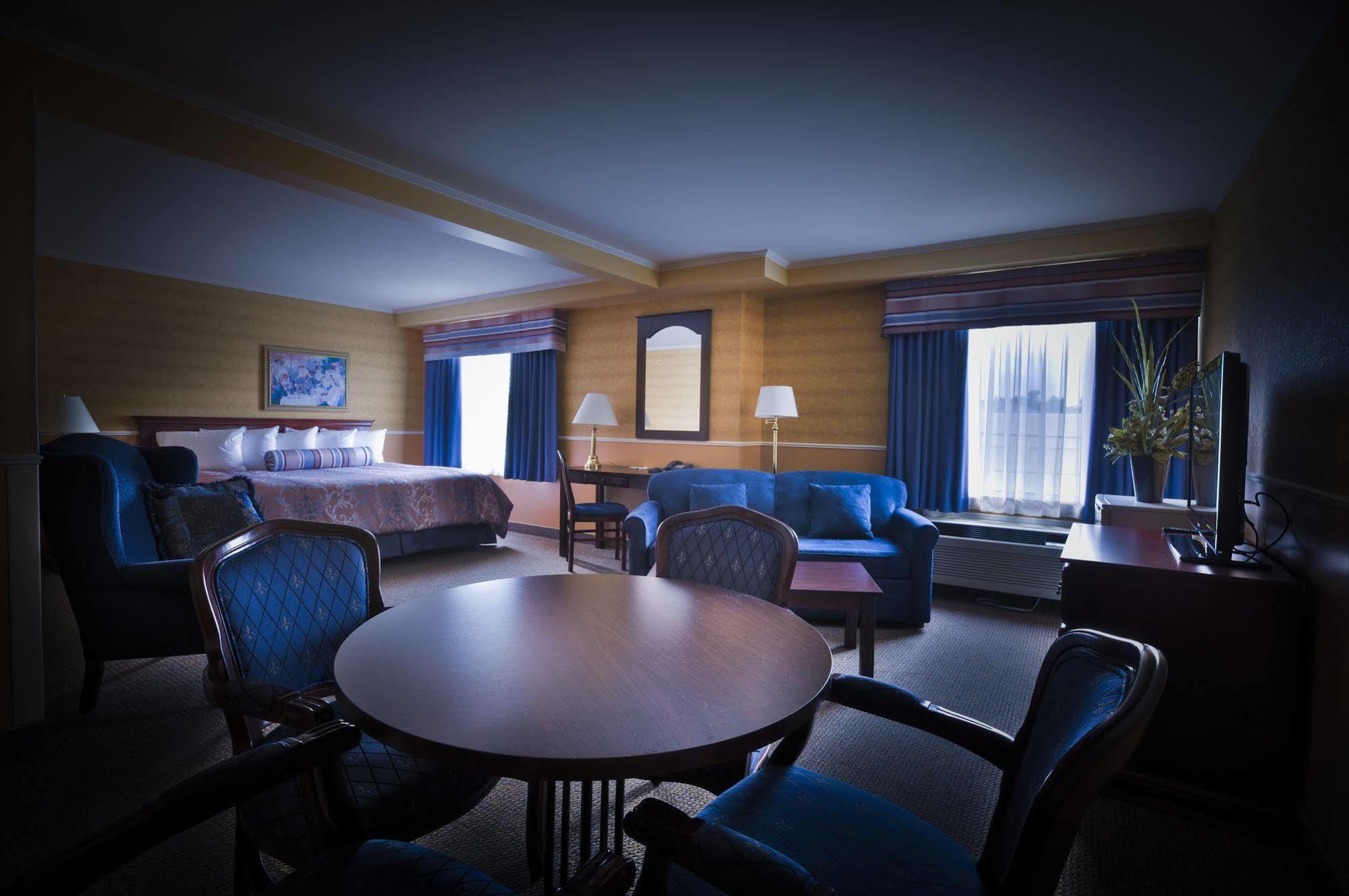 Repotel Aeroport Quebec Екстер'єр фото